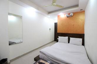 Hotel Shivish International, New Delhi 4